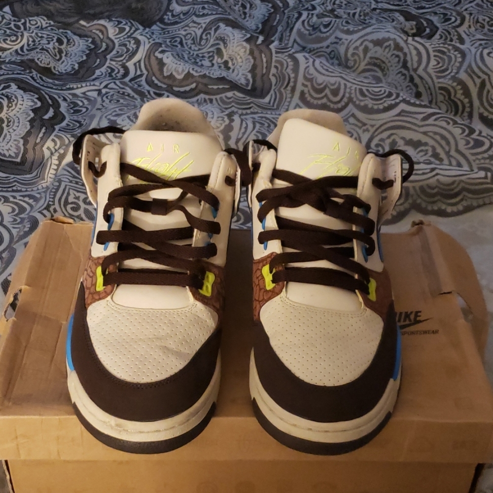 Shoes